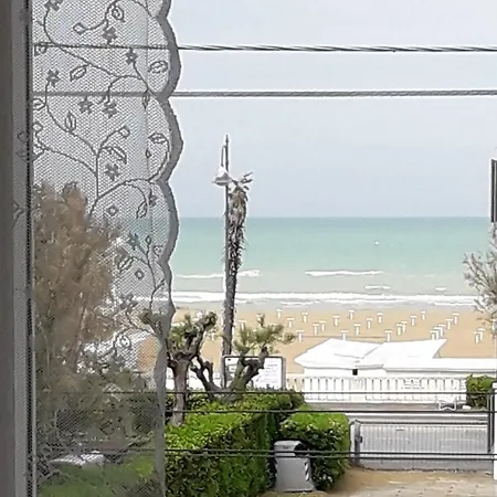 Lägenhet Stella Di Mare